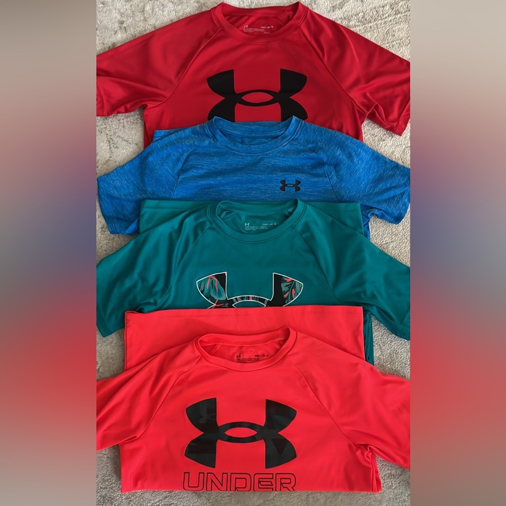Under armor boys shirts (medium) long sleeve hoodie (lg) long sleeve shirt (lg)
